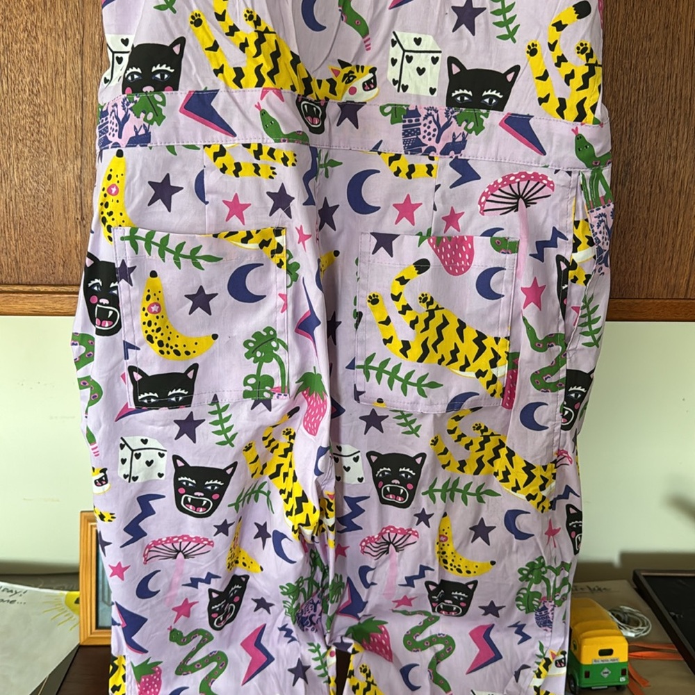 Nooworks Coveralls by Amy Hastings. Fun and dynamic patterns. Size Medium. NWT. - Picture 10 of 15